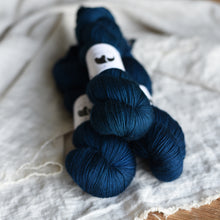 Load image into Gallery viewer, Ava