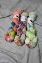 Load image into Gallery viewer, Pure Sock (Superwash) - Ready to Ship