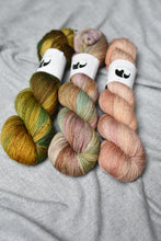 Load image into Gallery viewer, Pure Sock (Superwash) - Ready to Ship