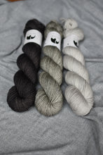 Load image into Gallery viewer, DK Superwash Merino - Ready to Ship