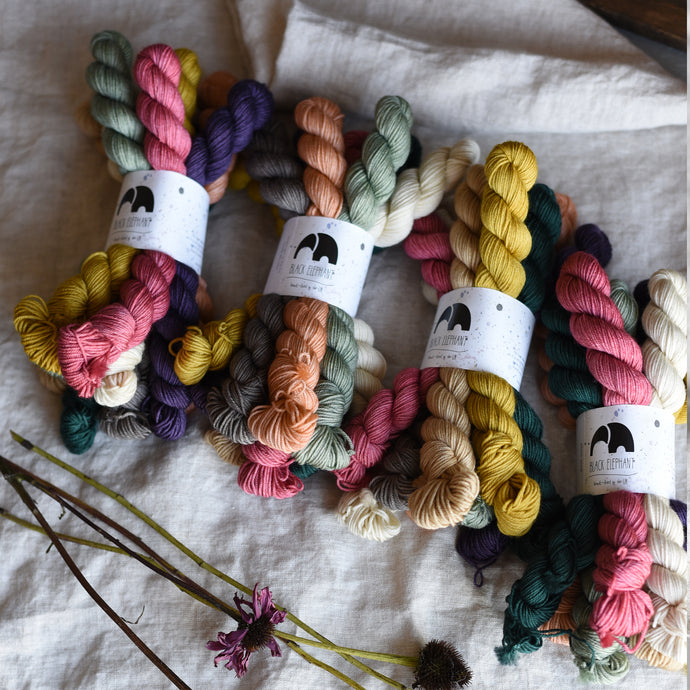 9 skeins Bundle - Autumn/Winter 2023 Collection MINI bundles