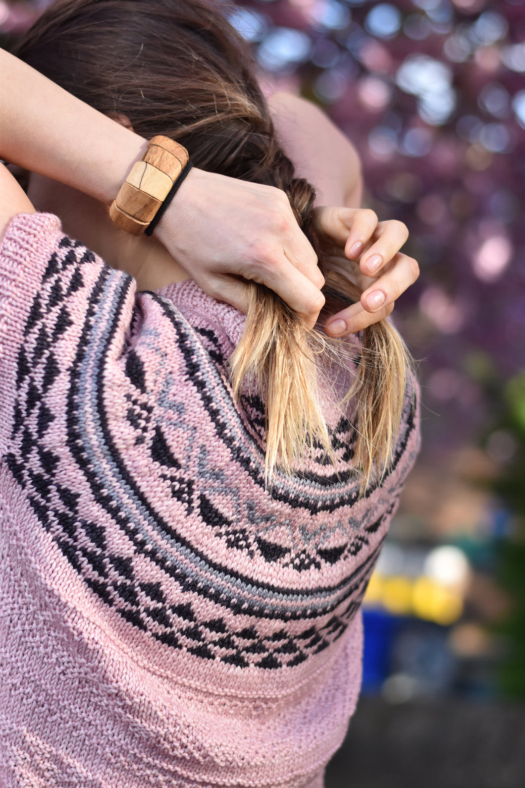 Aphotic Sweater (by Annie Haas of This.Bird.Knits) Kit - preorder
